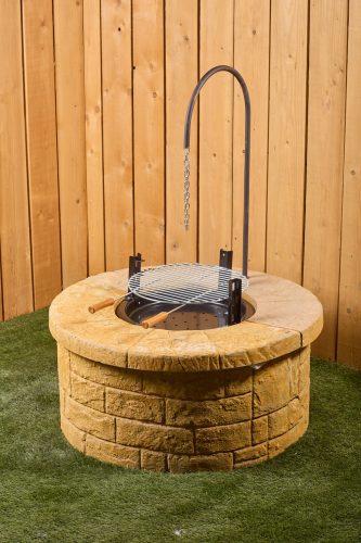 Kör bográcsozó, kerti grill, grillező, szalonnasütő