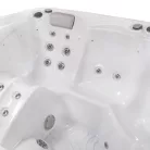 Pluto P&P jakuzzi 5 fős masszázsmedence 